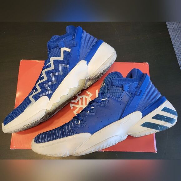 D.O.N. Issue 2 Royal Blue basketball shoes - Picture 2 of 4